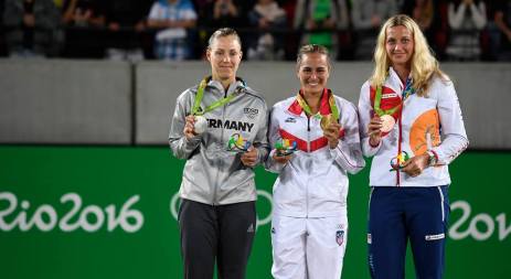 PUIG KERBER KVITOVA PODIO